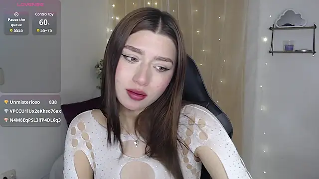 mily thomson b  online show from 02/14/25, 03:11