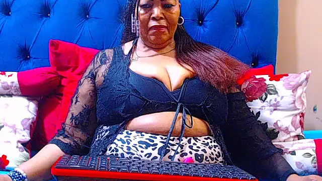 ebonycandy10 online show from 10/01/25, 06:19