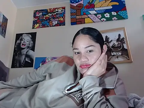 Snapshot of melissa4855 chatting on 02/21/26, 06:42 melissa4855 online show from 02/21/26, 06:42