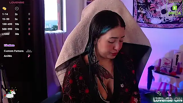 sweetcoralinee online show from 10/09/25, 10:30