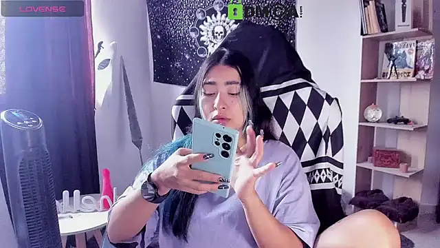 sweetcoralinee online show from 03/04/26, 03:40