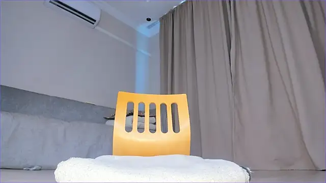 Cherrypie 001 online show from 06/14/26, 06:15