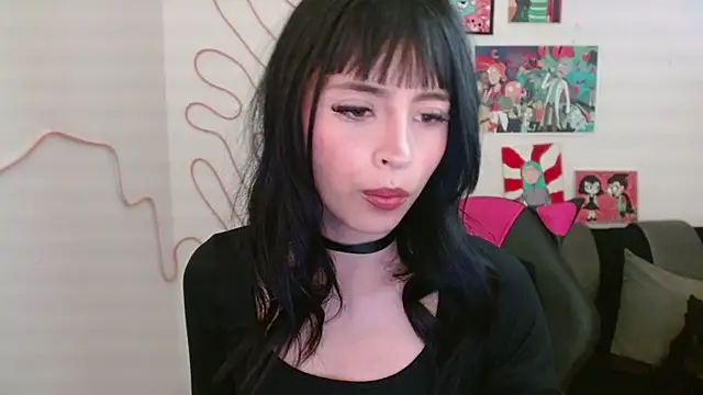 Snapshot of Kind_Scarlett chatting on 03/11/25, 02:32 Kind Scarlett online show from 03/11/25, 02:32