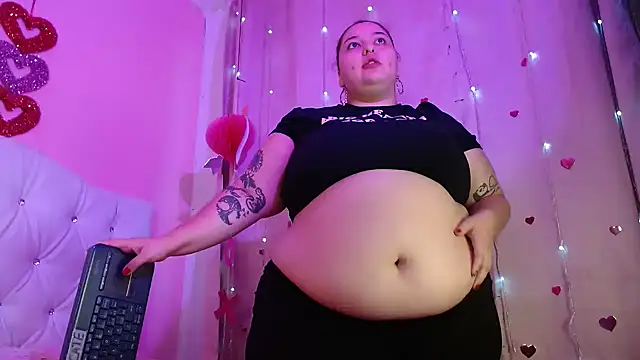 HECATE 23 online show from 04/18/26, 01:26