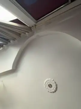 emiss  online show from 11/06/25, 01:23