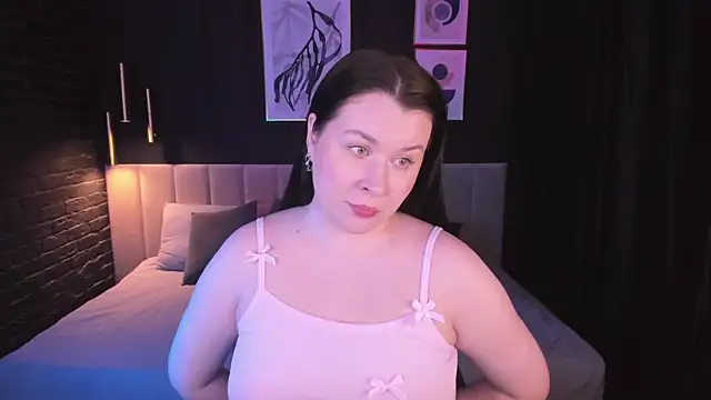 Snapshot of ShedarBrooks chatting on 03/26/26, 05:35 ShedarBrooks online show from 03/26/26, 05:35