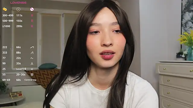 ikuyo  online show from 04/18/26, 07:07