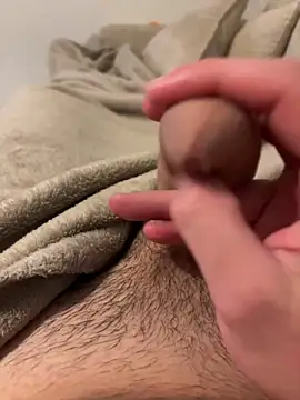 Snapshot of fuckitzer chatting on 12/04/25, 07:00 fuckitzer online show from 12/04/25, 07:00