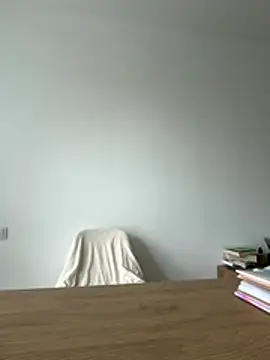 streetdoll online show from 11/05/25, 09:09