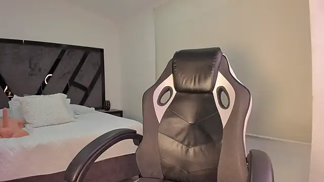 CamilaPreston online show from 04/20/26, 07:00