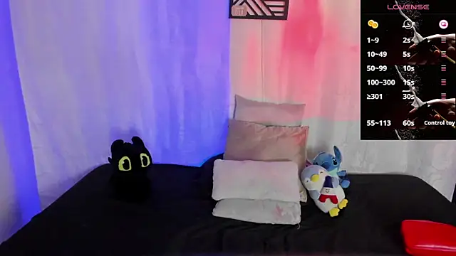 Snapshot of Dafne_Moon chatting on 05/22/26, 03:57 Dafne Moon online show from 05/22/26, 03:57