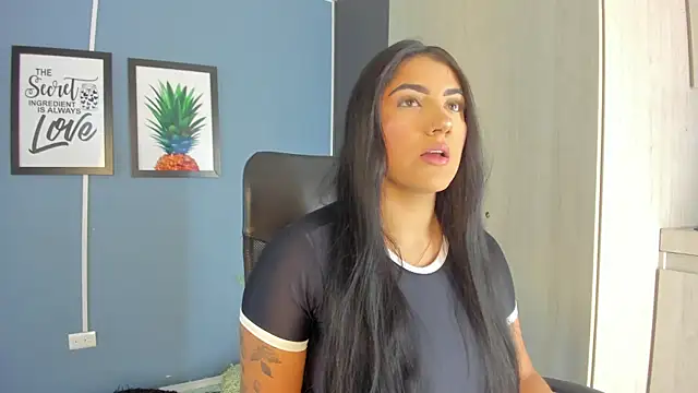 PaulinaDuarte online show from 04/20/26, 11:13