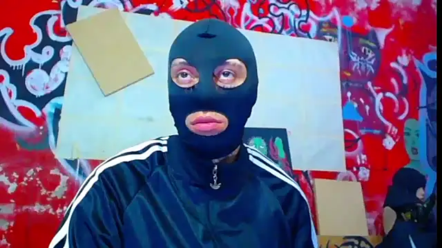 Snapshot of deivid_estrada chatting on 05/19/26, 04:13 deivid estrada online show from 05/19/26, 04:13