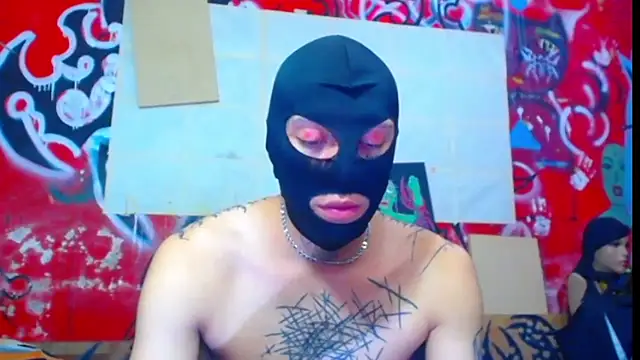Snapshot of deivid_estrada chatting on 05/20/26, 04:13 deivid estrada online show from 05/20/26, 04:13