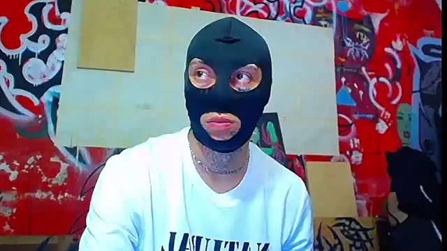 Snapshot of deivid_estrada chatting on 05/28/26, 05:32 deivid estrada online show from 05/28/26, 05:32