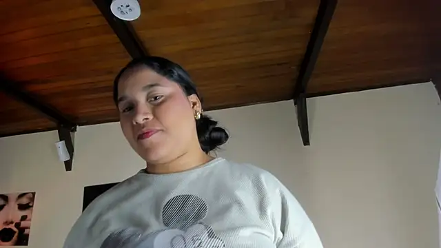 EmiliWilliams online show from 11/14/25, 12:42