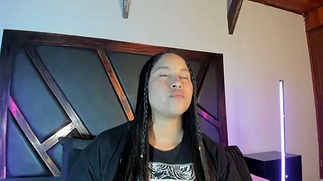 EmiliWilliams online show from 03/08/26, 09:18