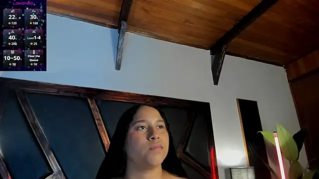 EmiliWilliams online show from 04/17/26, 11:30