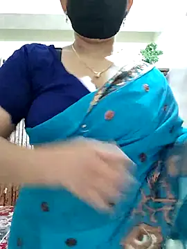 Payel-Sen online show from 04/15/26, 07:58