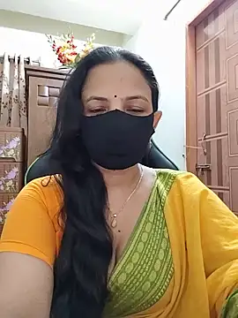 Snapshot of Payel-Sen chatting on 06/04/26, 07:42 Payel-Sen online show from 06/04/26, 07:42