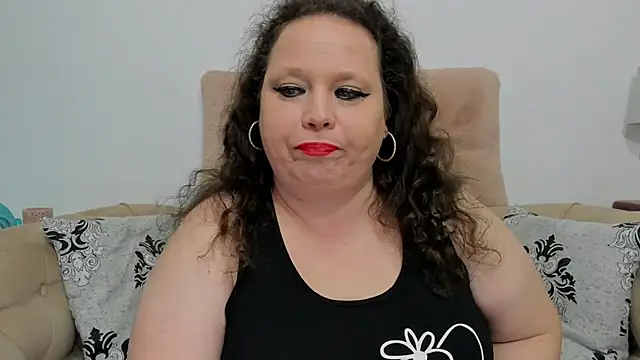 KarolineJoyy online show from 03/05/26, 07:21