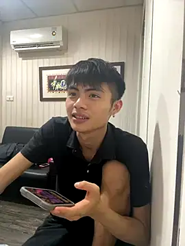 mumuowl online show from 10/05/25, 06:28