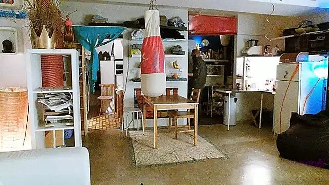 BongChannel online show from 12/31/24, 06:46