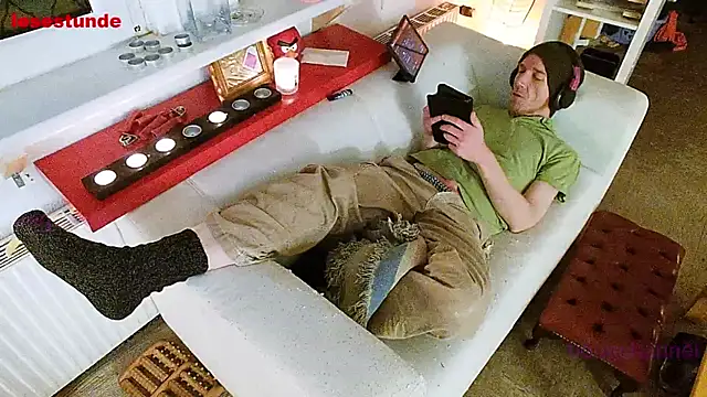 BongChannel online show from 01/01/25, 07:10