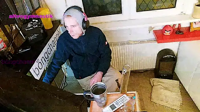 BongChannel online show from 02/03/25, 08:24