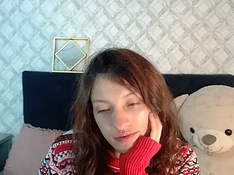 Emma-Wilson online show from 12/23/25, 04:54