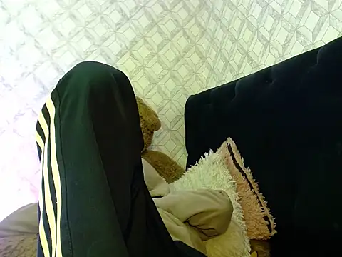 Emma-Wilson online show from 03/19/26, 05:06