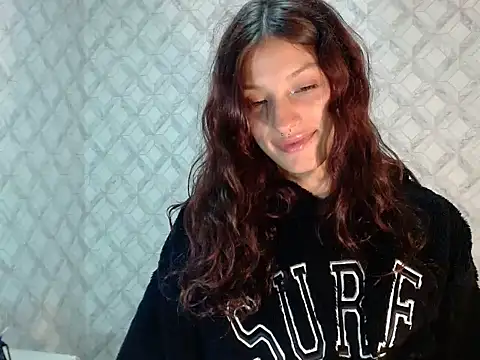 Emma-Wilson online show from 03/25/26, 05:02