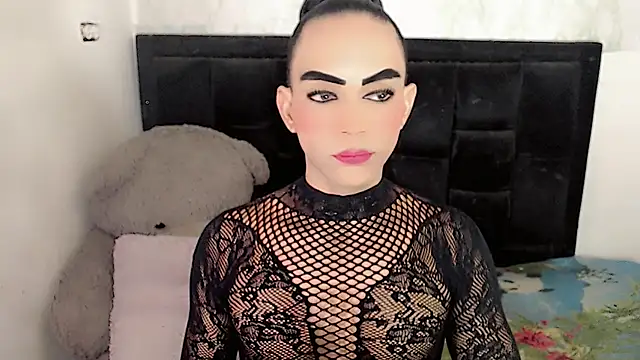 Michell Queen online show from 11/26/25, 05:08