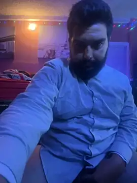 Snapshot of bigdickgio6923 chatting on 09/10/25, 10:54 bigdickgio6923 online show from 09/10/25, 10:54