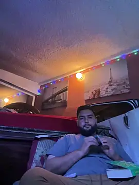 bigdickgio6923 online show from 04/05/26, 02:53