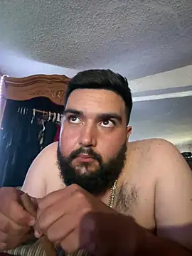 bigdickgio6923 online show from 06/25/26, 10:36