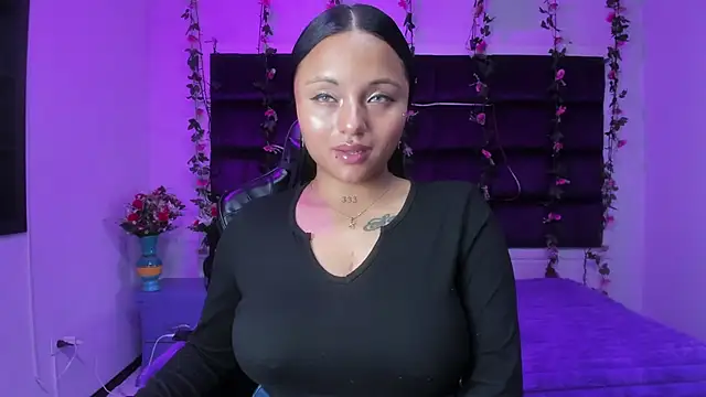 sweelanna   online show from 03/29/26, 12:21