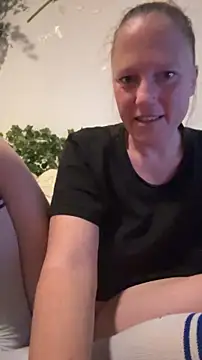 MoniqueLaFee online show from 06/14/26, 02:35