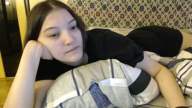 AlisaDevis online show from 01/05/25, 12:10