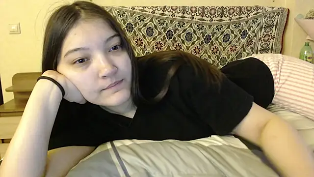 AlisaDevis online show from 01/12/25, 11:07