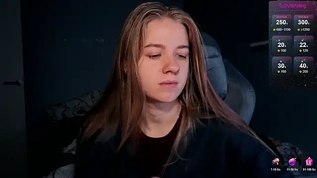 candy maggie online show from 10/31/25, 05:58