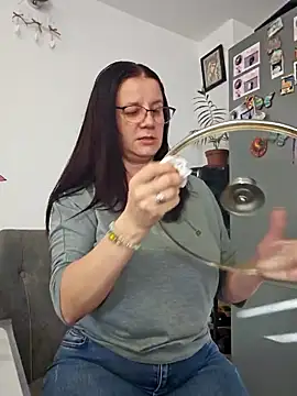 KristenVega online show from 10/27/25, 01:04