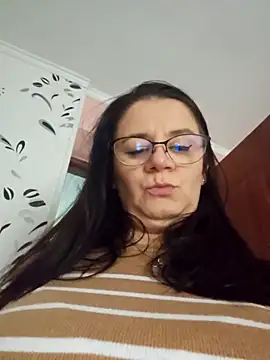 KristenVega online show from 11/10/25, 11:53