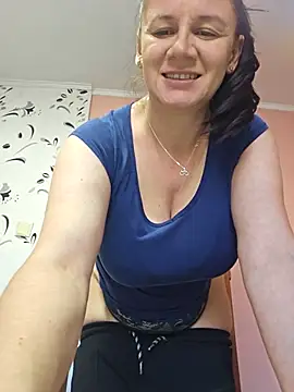 KristenVega online show from 11/13/25, 11:53