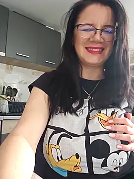 Snapshot of KristenVega chatting on 03/05/26, 12:45 KristenVega online show from 03/05/26, 12:45