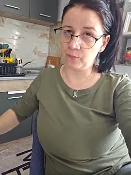 Snapshot of KristenVega chatting on 03/09/26, 10:41 KristenVega online show from 03/09/26, 10:41