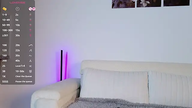 AMELIETARSON online show from 12/18/25, 07:42