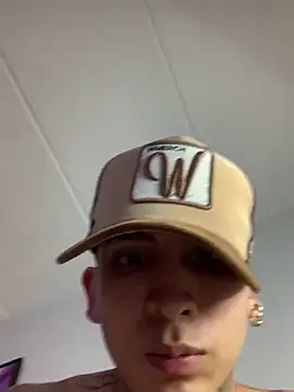  Tomy08calderon online show from 02/16/25, 02:31