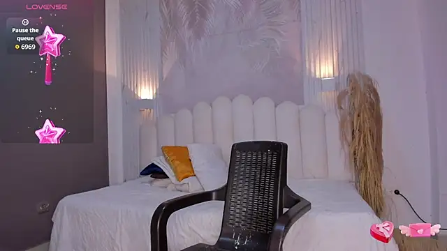 NastassjaCandy online show from 04/21/26, 07:28