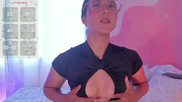 DaraBeckett online show from 04/17/26, 10:02